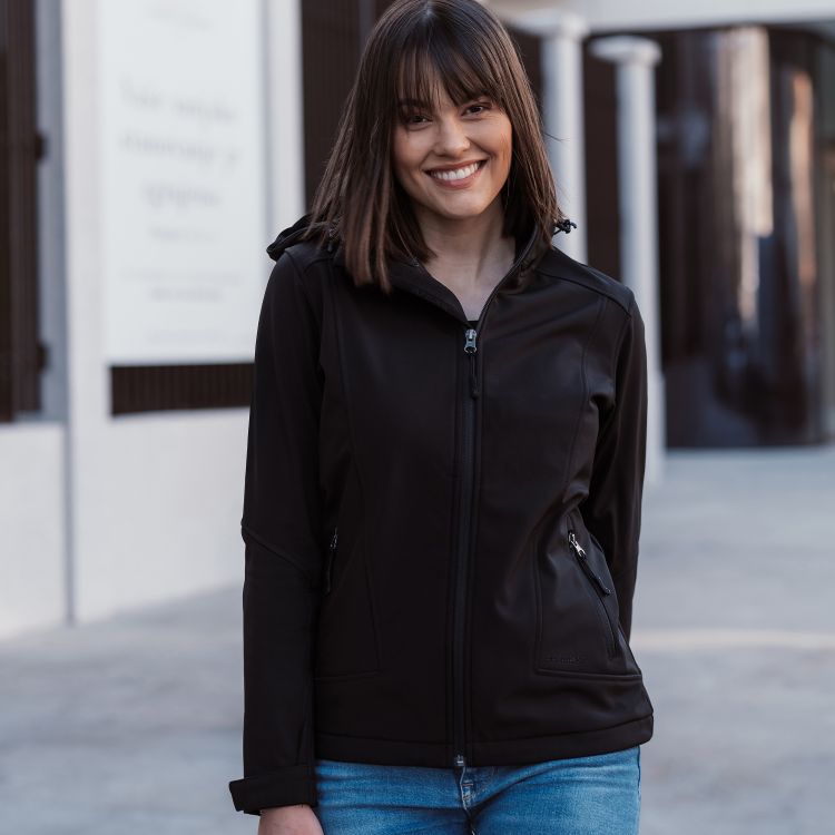Slika Ženska softshell jakna s kapuco ef603 - outlet